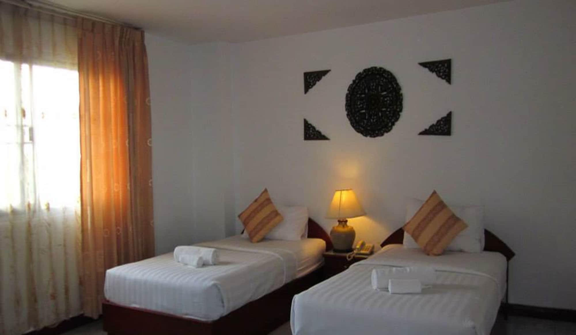 Regent Lodge Λαμπάνγκ Εξωτερικό φωτογραφία