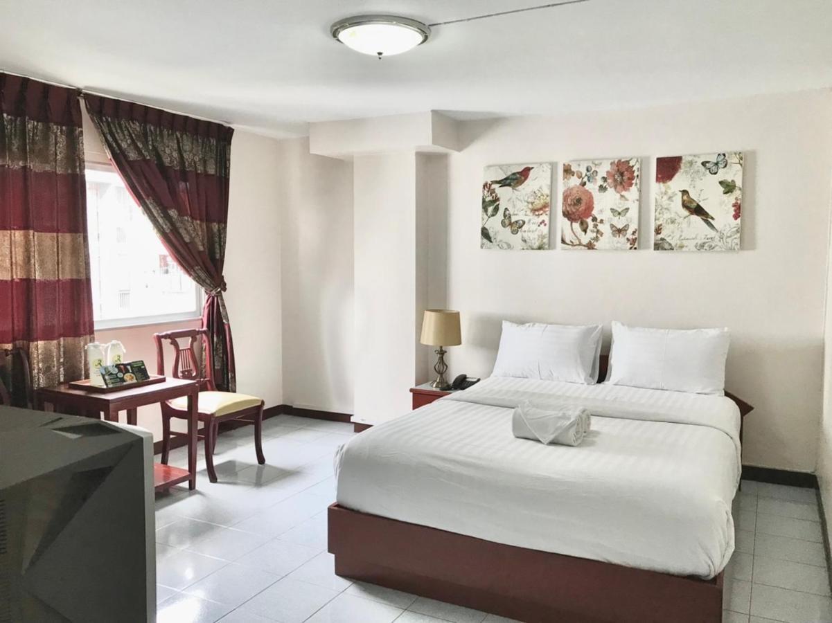 Regent Lodge Λαμπάνγκ Εξωτερικό φωτογραφία