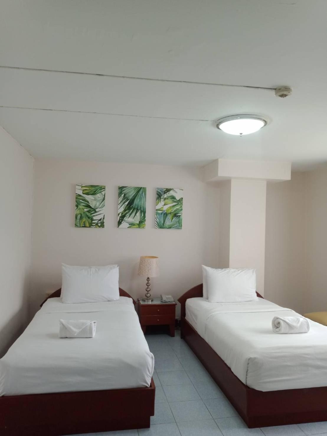 Regent Lodge Λαμπάνγκ Εξωτερικό φωτογραφία
